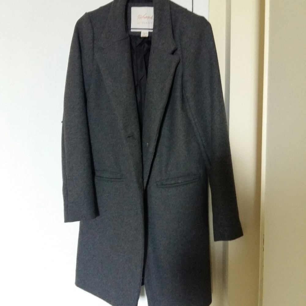 Grey coat in size extra small